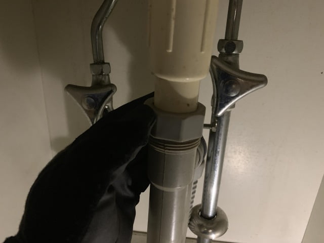 洗面台排水Sトラップホース交換