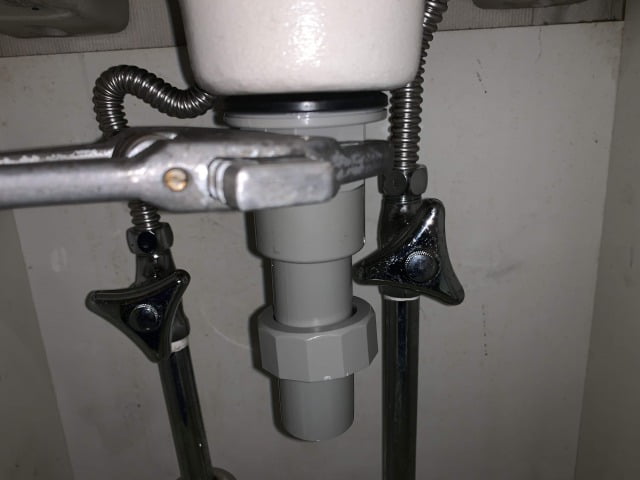 洗面台排水Sトラップホース交換